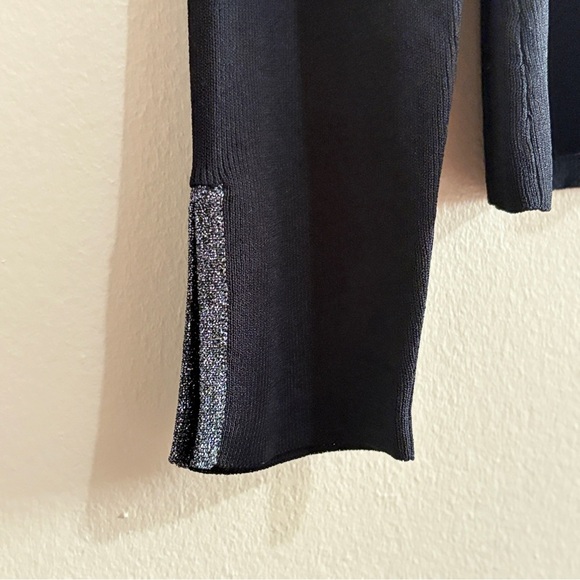 90s Vintage Northern Reflections Black V-Neck Sweater w Silver Trim - Picture 5 of 9